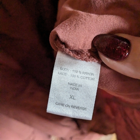 Soho XL Dusty Rose Wide Neck / Off the Shoulder Lace & Ruffle Top - Picture 6 of 9